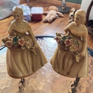 New Art Wares Bouqet Lady lot of 2